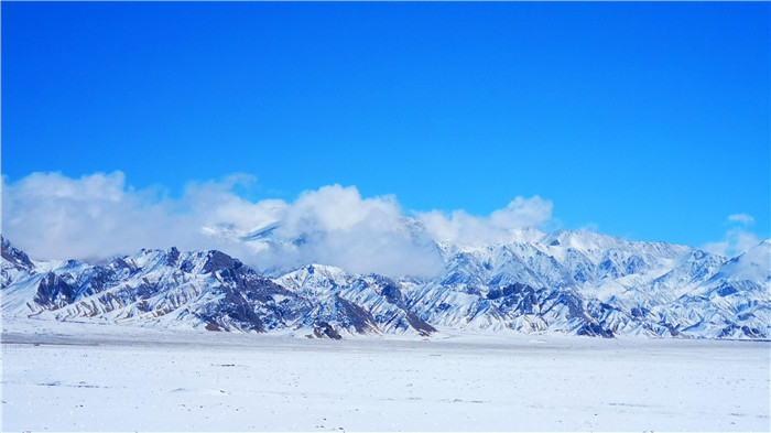 镜头小雪至冬始俏